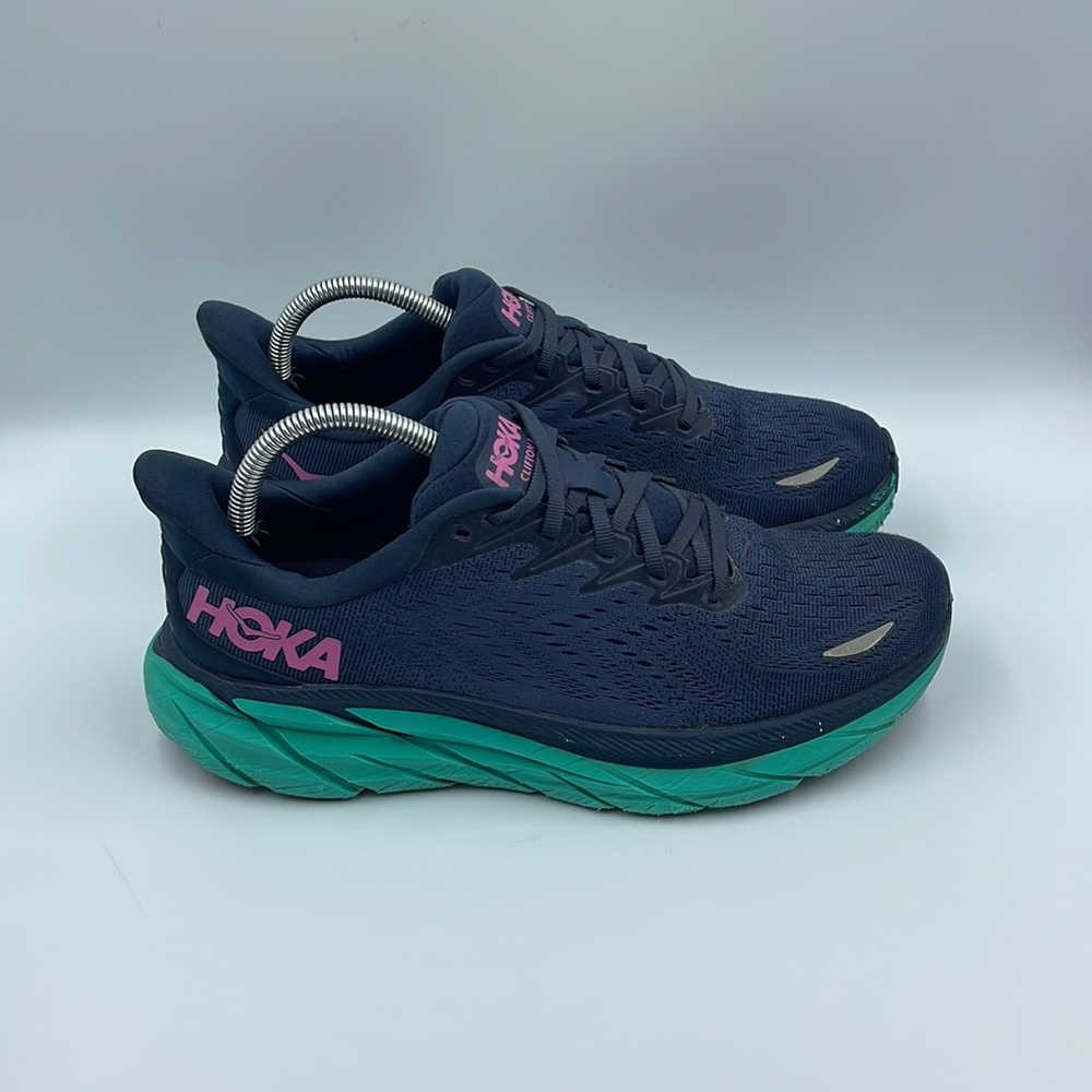 Hoka One Clifton 8 Running Shoes Women’s Sz 9.5B